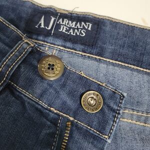 Armani Jeans Indigo Denim Pants. High-rise and straight jeans. US sz 27, UE  30